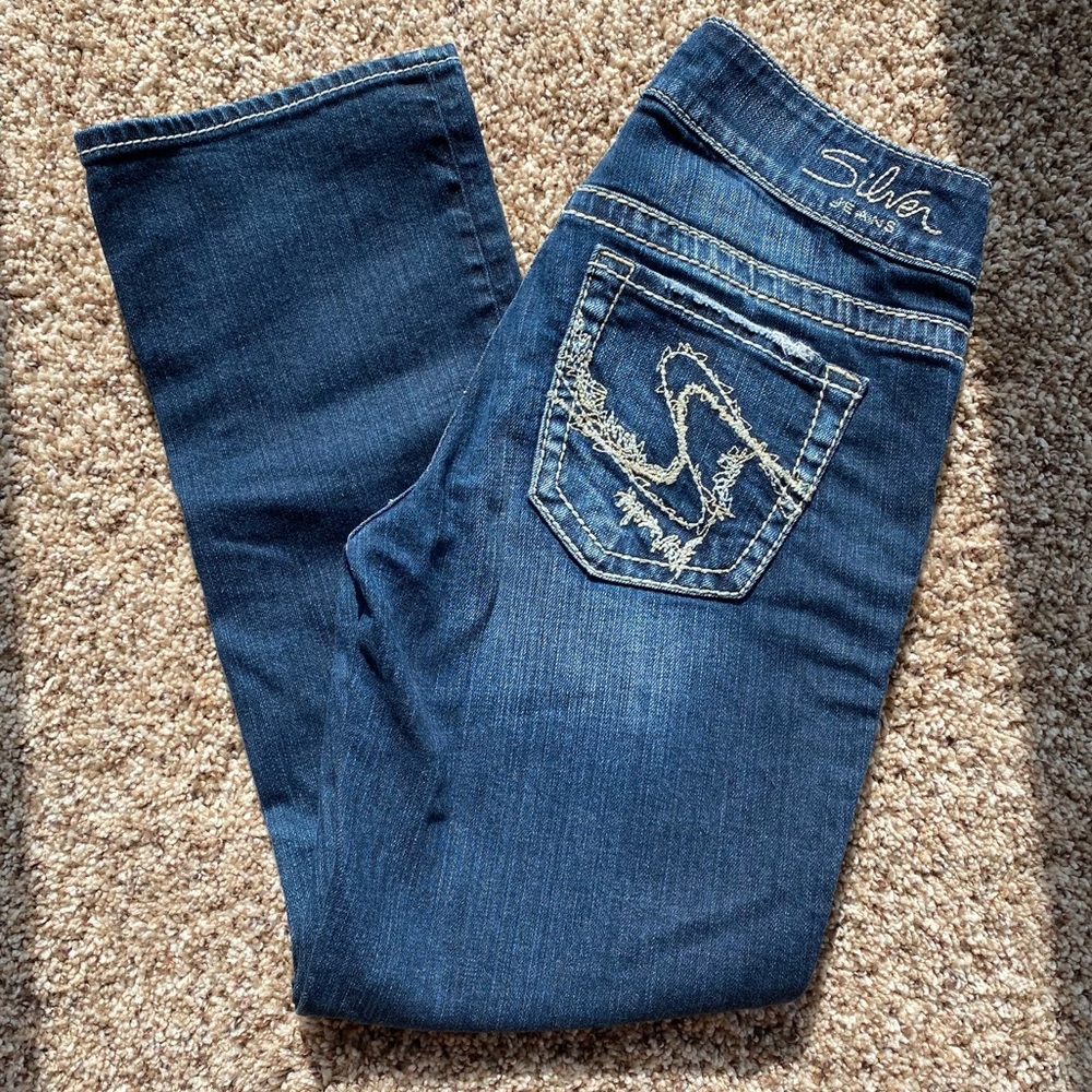 Silver Jeans Suki Capris Size 28
